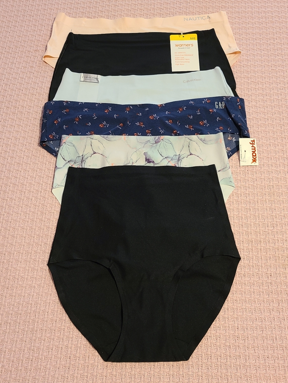 Lot of 6 Seamless No-show Nylon Hipster Brief Panties Size M Assorted Brands